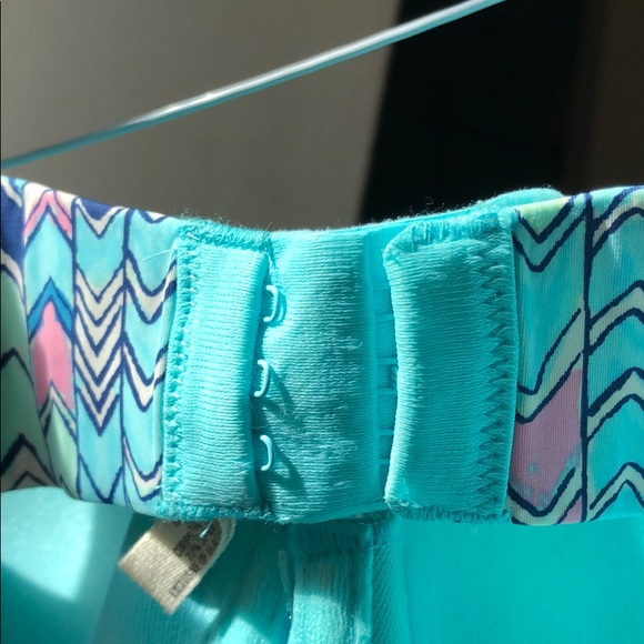 patterned bra - Picture 4 of 6